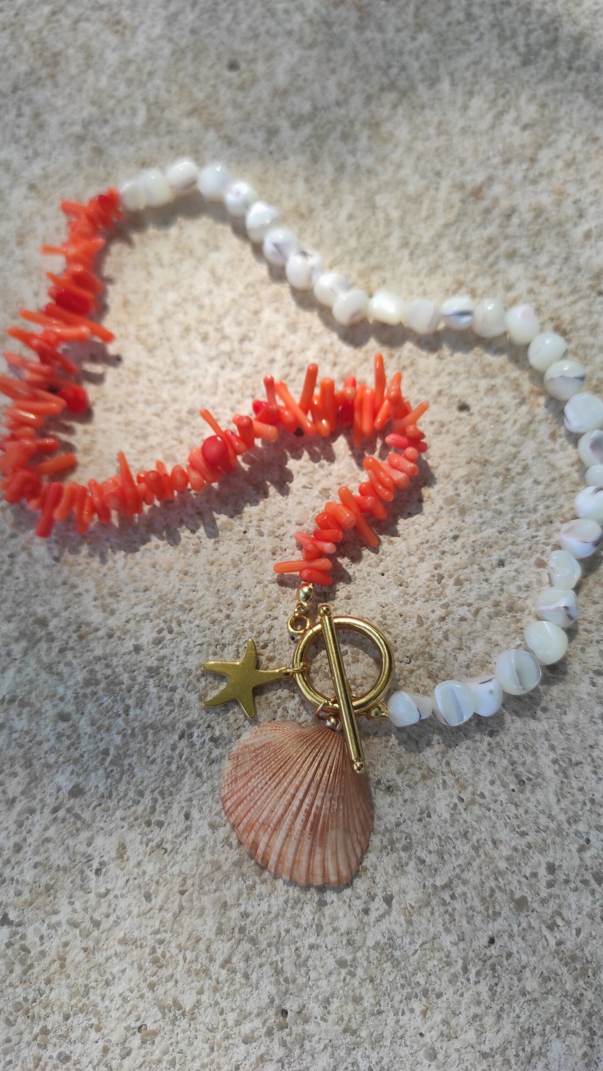 Collar coral bambú naranja y nácar. - 2