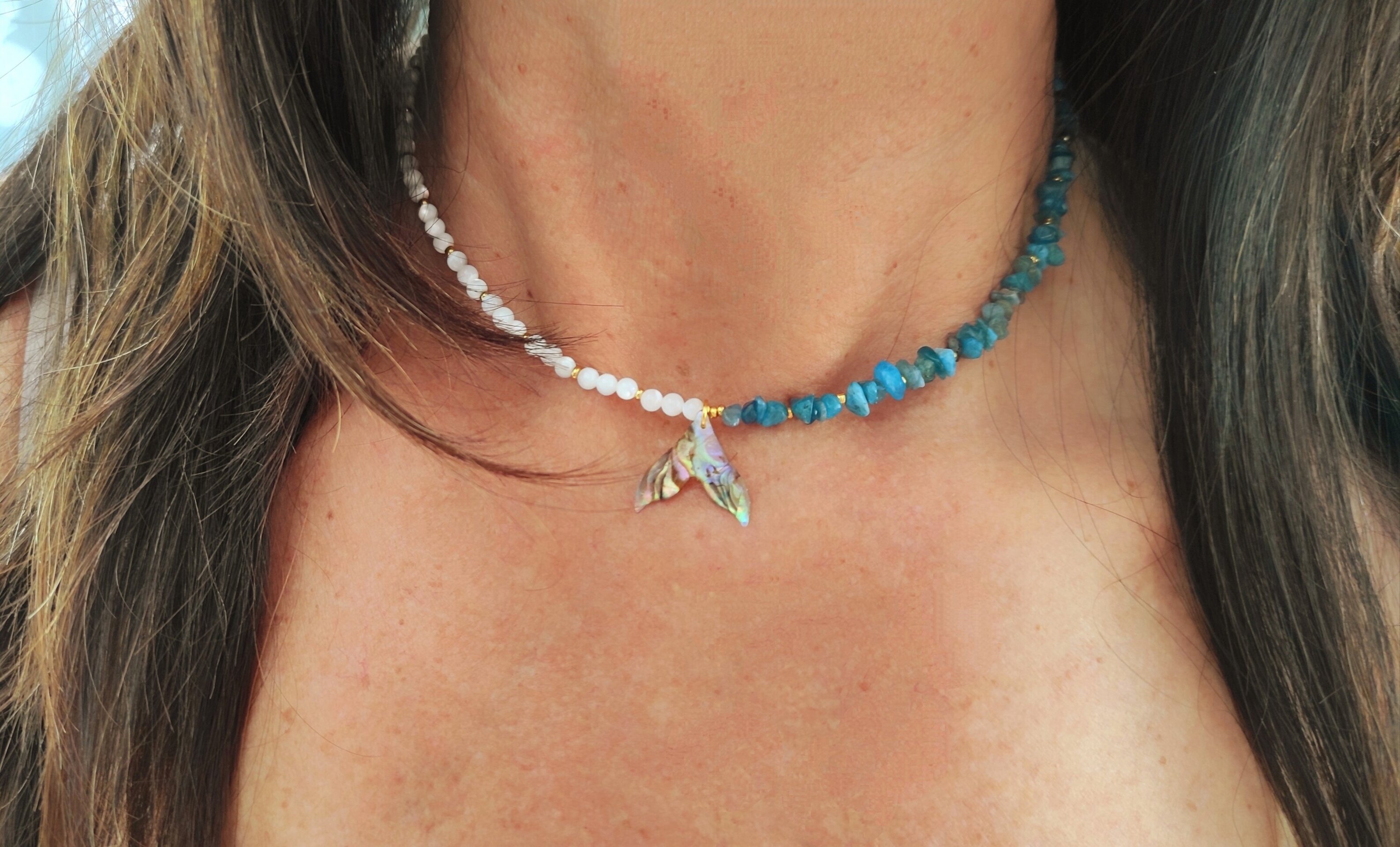 Collar cola de ballena y Apatita azul - 3