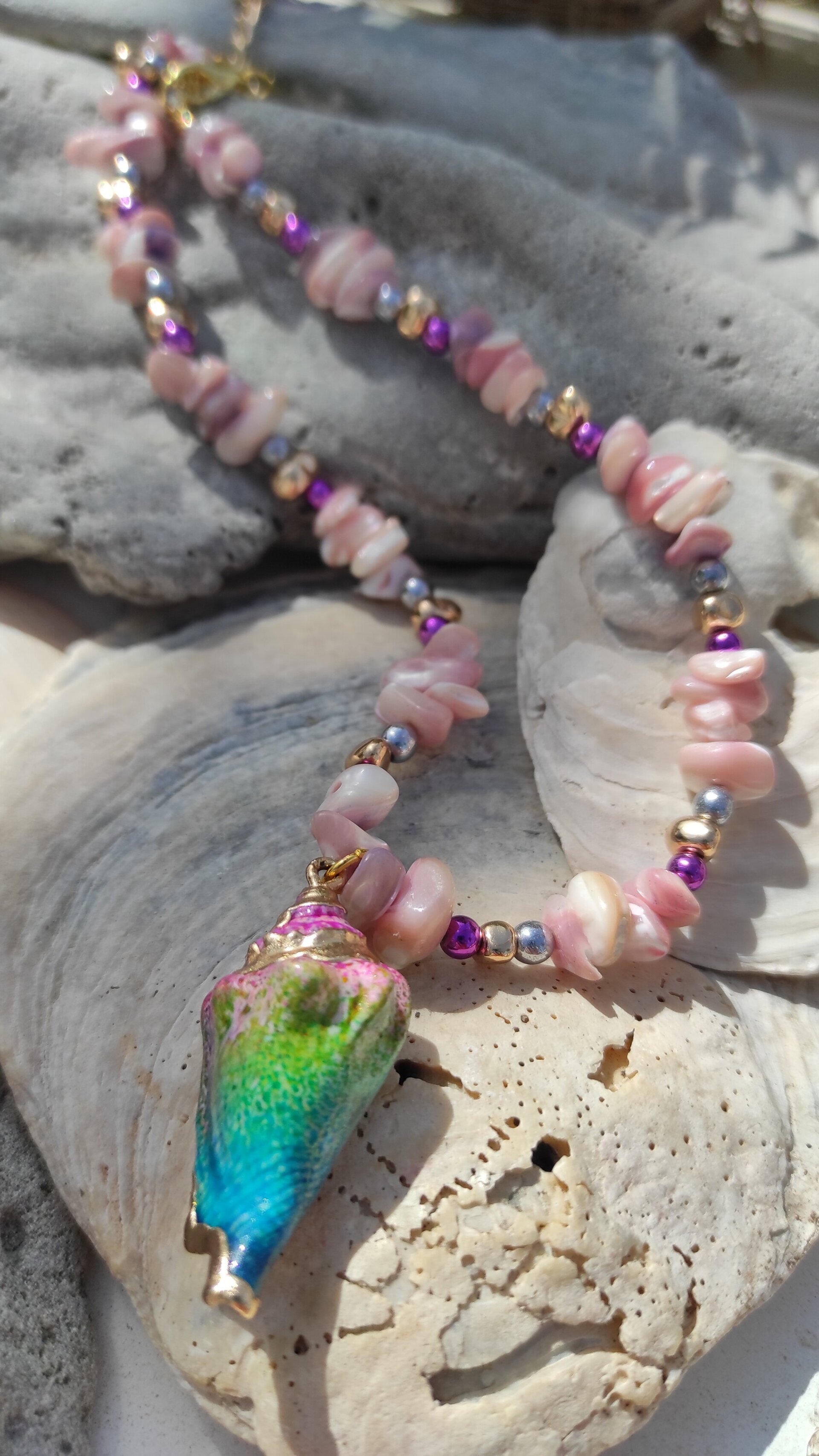 Collar caracola arcoiris y nácar - 3
