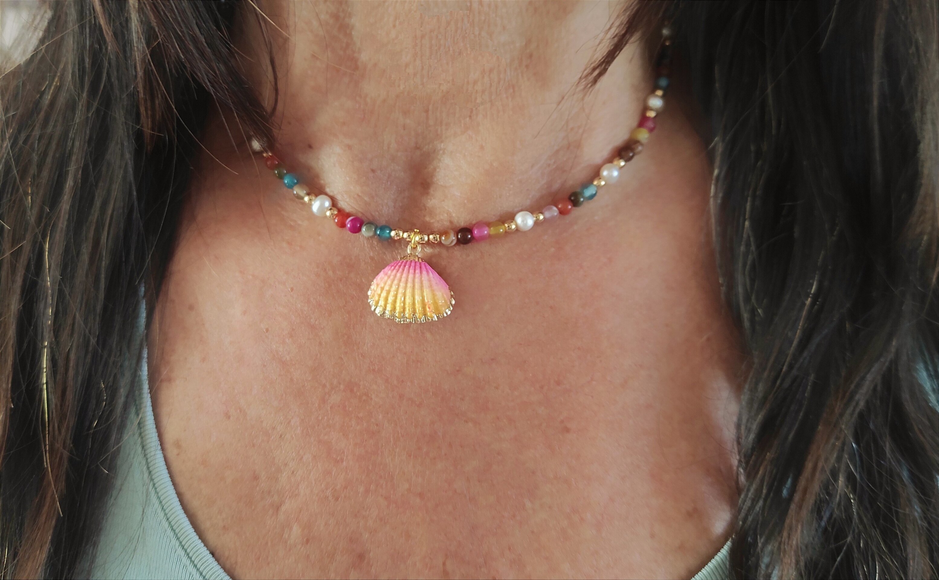 Collar corto concha rosa y ágatas - 5