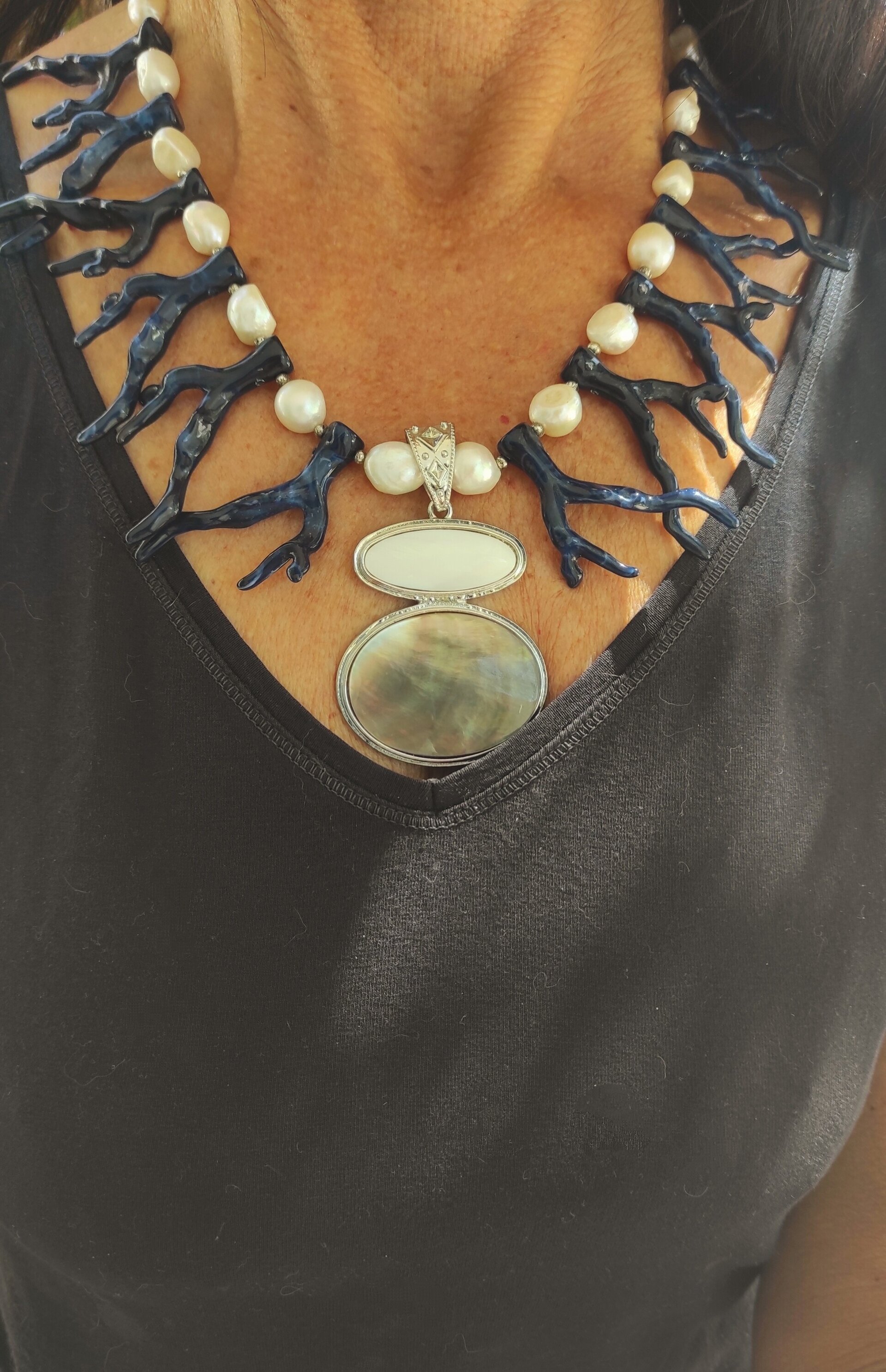 Collar perlas con colgante de nácar - 5