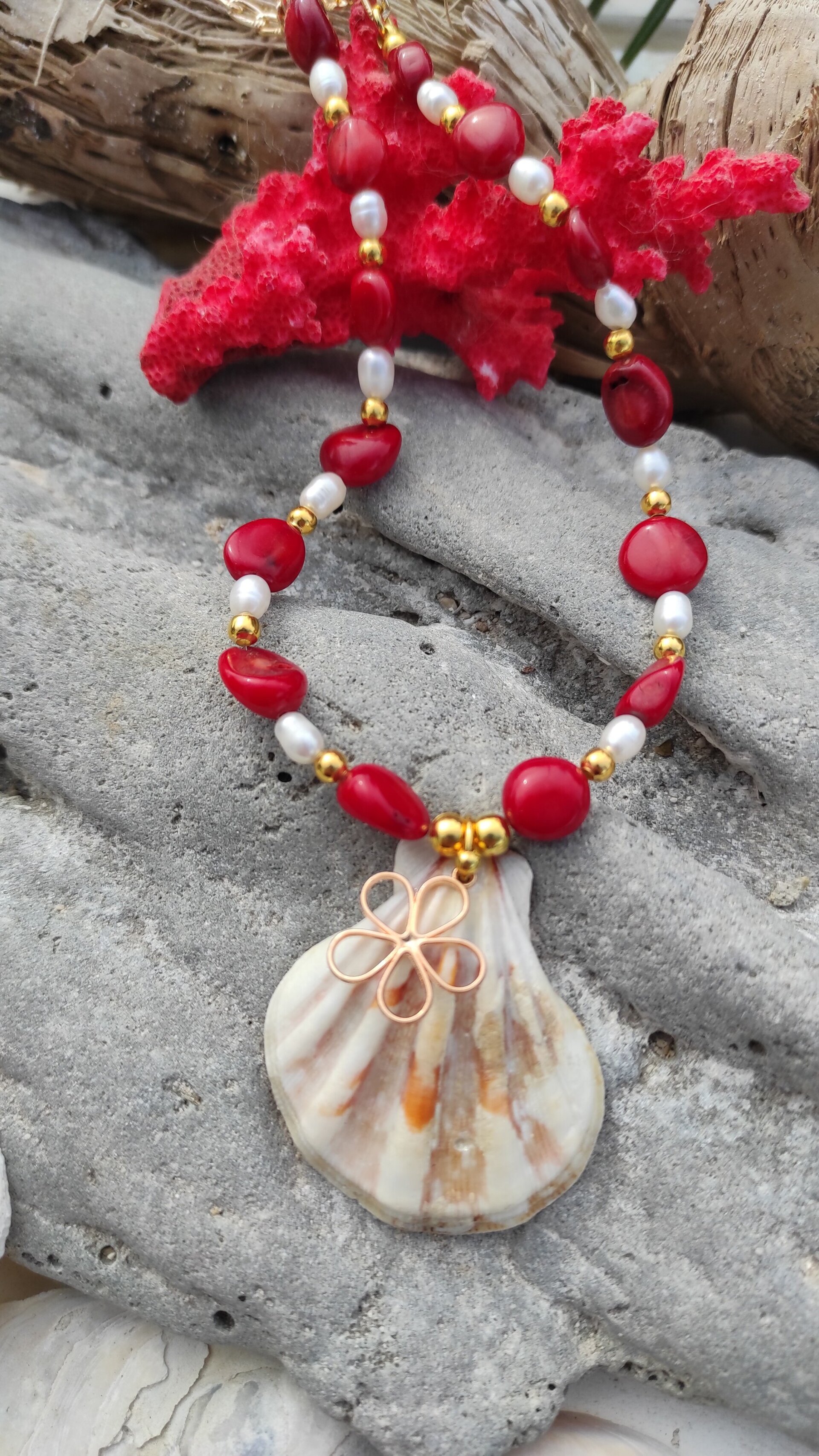 Collar Concha de vieira con flor, coral rojo y perla natural - 6